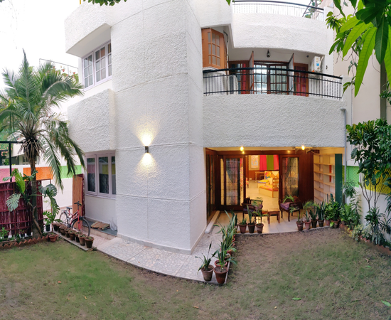 A Checklist For Booking Workation Spots In Delhi