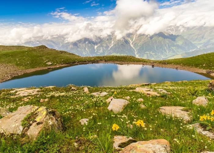 You are currently viewing Things To Know About Bhrigu Lake