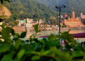 Read more about the article Top 7 Luxury Hotels In Rishikesh To Check-In Right Away