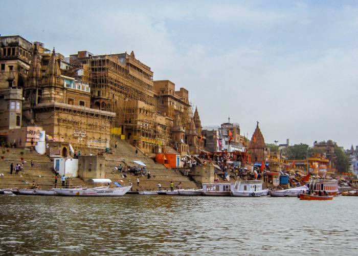 You are currently viewing Varanasi City beyond Cuisine, Celebrations & Cremations
