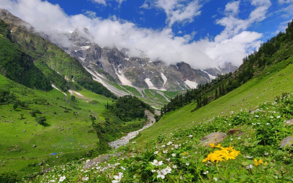 You are currently viewing Beas Kund Trek, Manali
