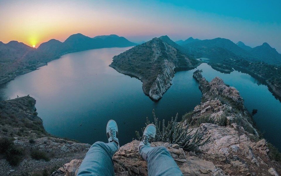 Bahubali Hill Sunset Tour, Udaipur