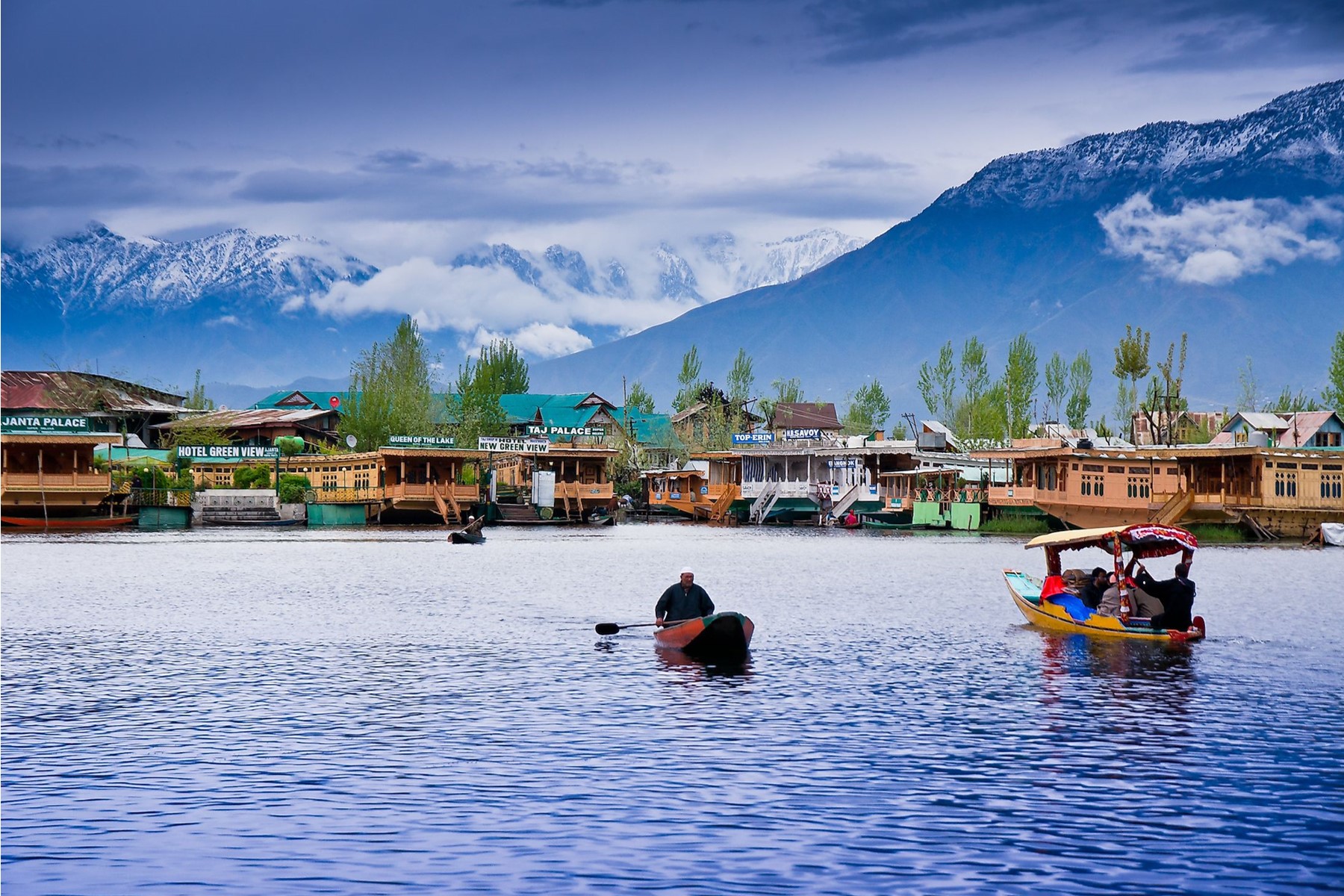 Winter Kashmir Backpacking Tour