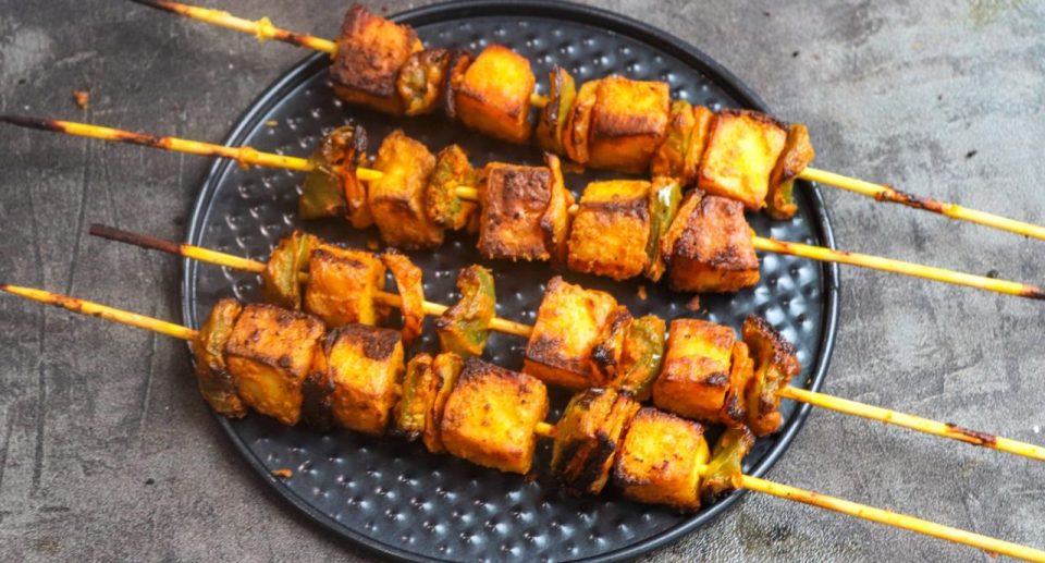 Agra’s Famous Food: Discovering Culinary Wonders